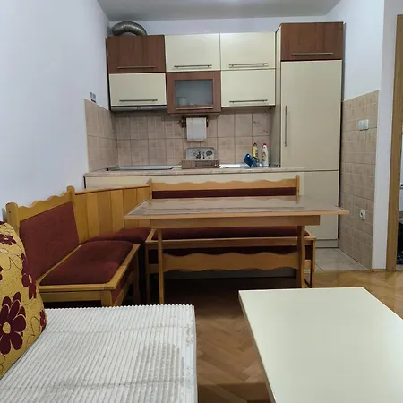 Apartment Stan Na Dan Zaga Uzunovica 5